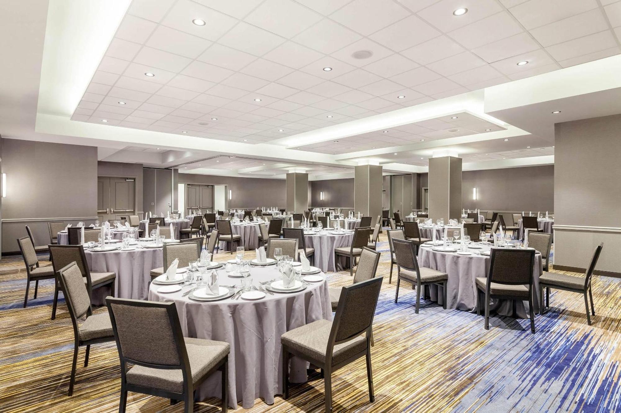 Hotel Cambria - Downtown 4*