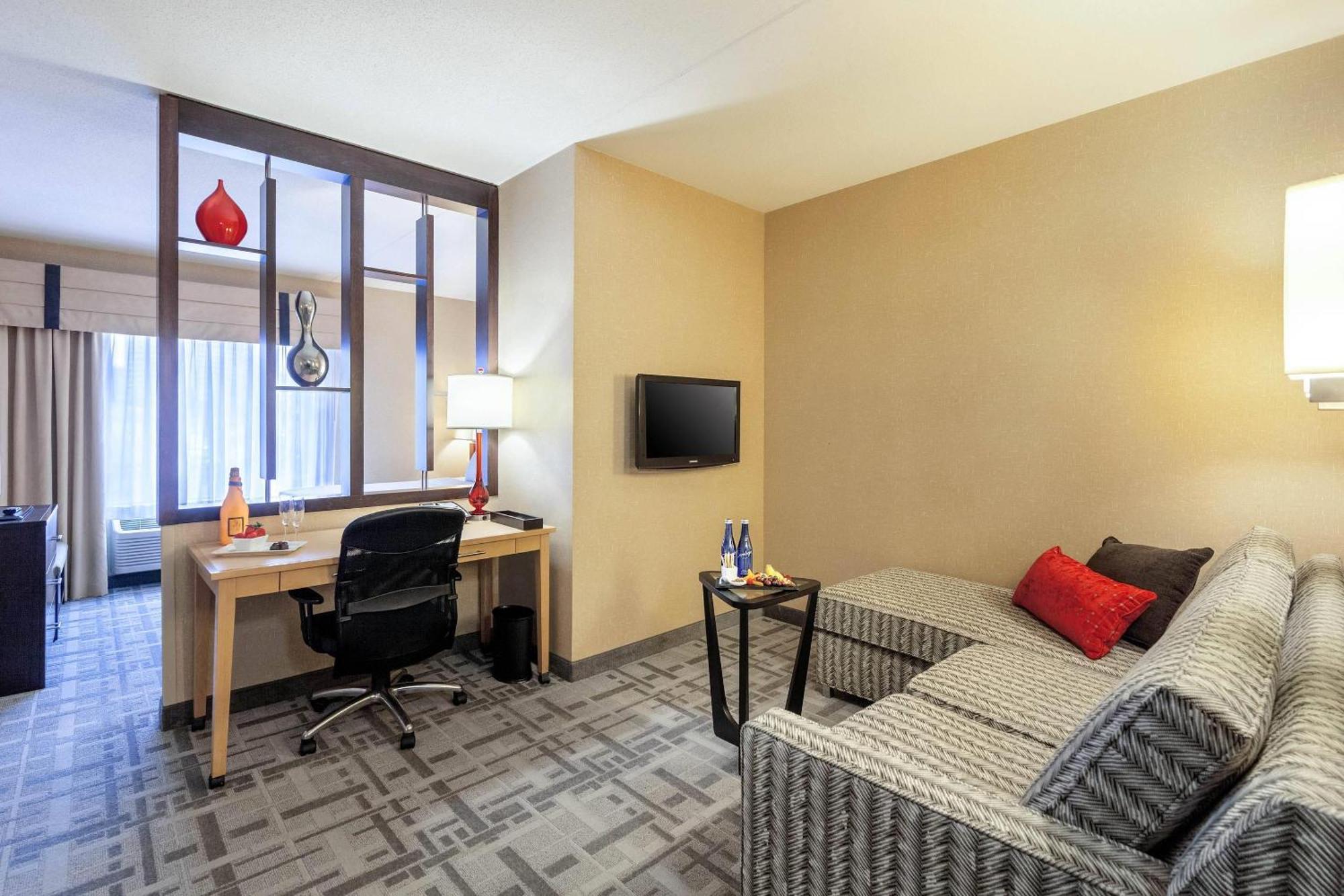Cambria - Downtown Hotel